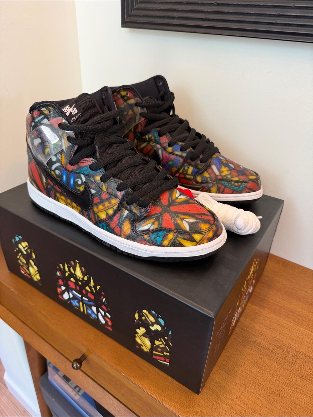 Concepts x Nike SB Dunk Hi Pro “Stained Glass” High-Top Sneakers in Black